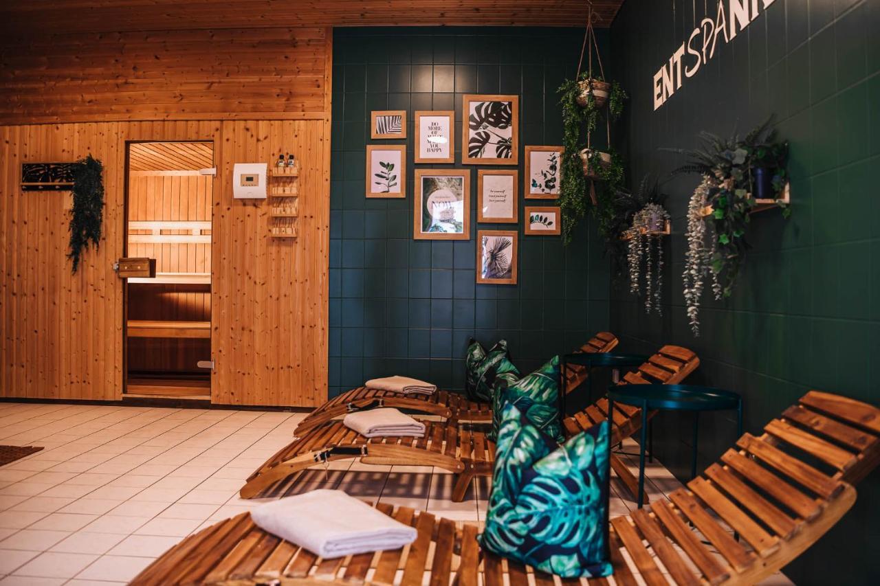 Xxl Ferienhaus Goldberger See - Sauna - 16 Personen Экстерьер фото