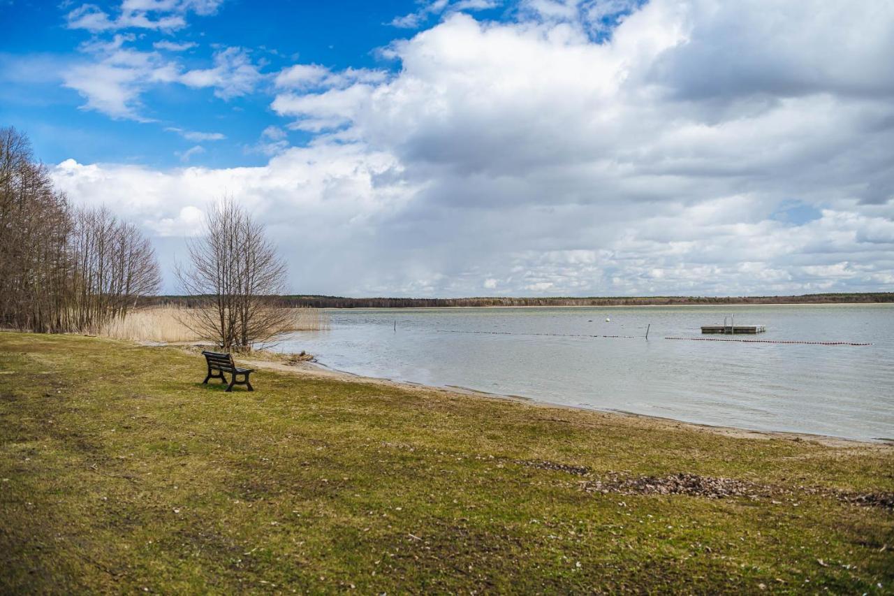 Xxl Ferienhaus Goldberger See - Sauna - 16 Personen Экстерьер фото