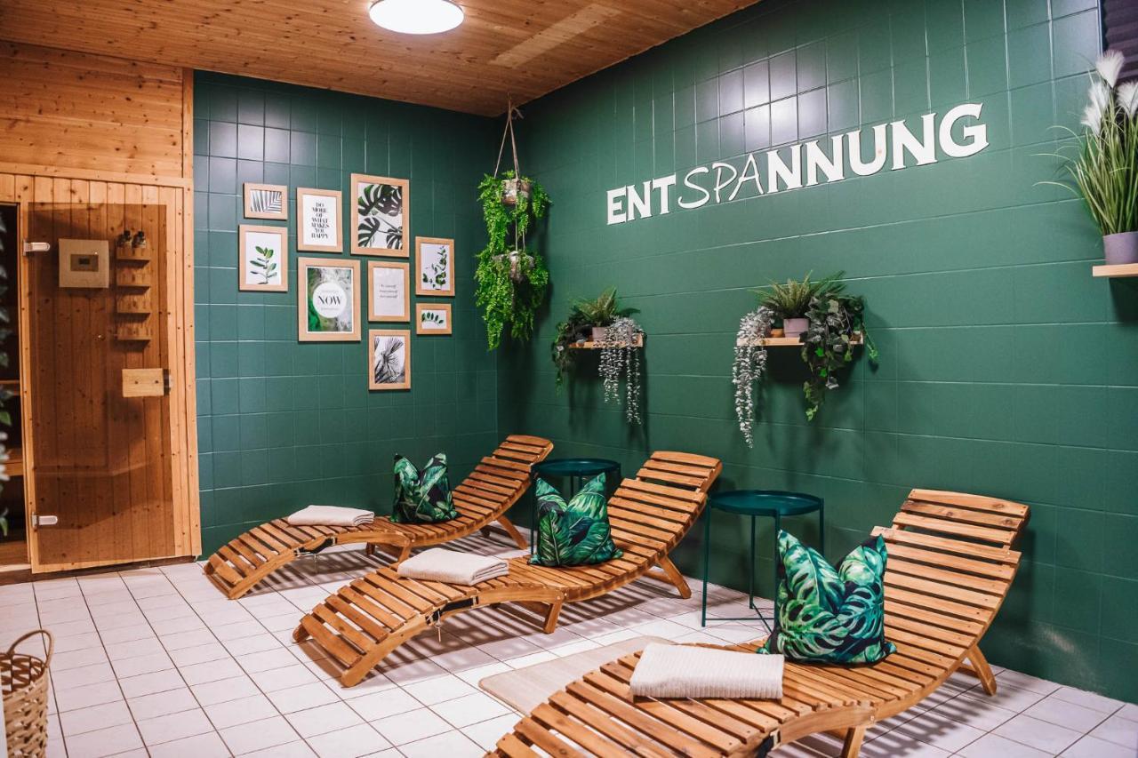 Xxl Ferienhaus Goldberger See - Sauna - 16 Personen Экстерьер фото